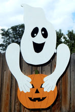 Load image into Gallery viewer, Jumbo Happy Ghost Fence Peeker with Pumpkin Outdoor Yard Garden Party Playground Decoration
