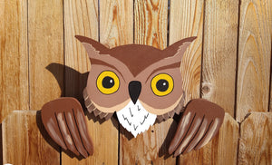 Wise Great Horned Owl Fence Peeker Garden Yard Art Decorative Sign